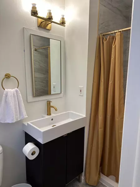 Coliving in Waldo - KCMO, Kansas City