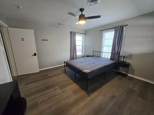 Coliving in Denton - North Dfw, Dallas