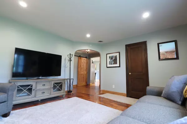 Coliving in Ruskin Heights - KCMO, Kansas City