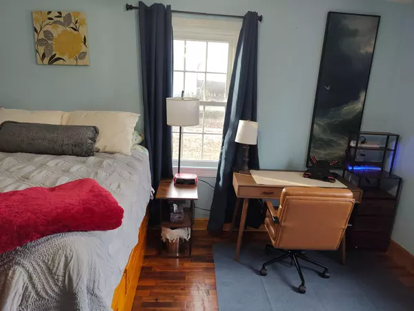 Coliving in Ruskin Heights - KCMO, Kansas City