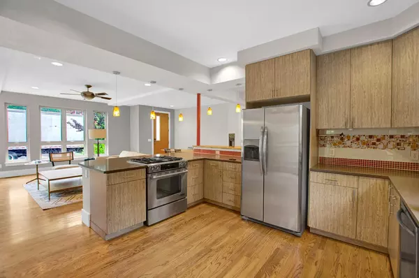 5 bedrooms apartment for rent in Whittier - North Denver, Denver