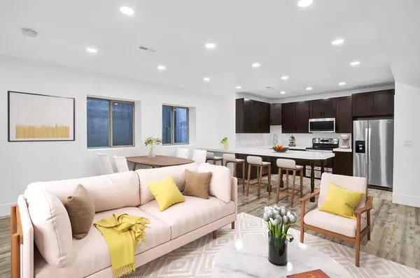 5 bedrooms apartment for rent in Whittier - North Denver, Denver