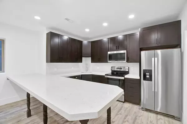 5 bedrooms apartment for rent in Whittier - North Denver, Denver