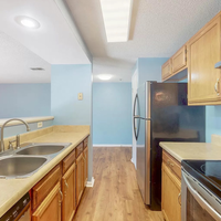 Coliving in College Downs - North Charlotte, Charlotte