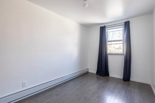 Coliving in Ditmas / Steinway - Queens, New York