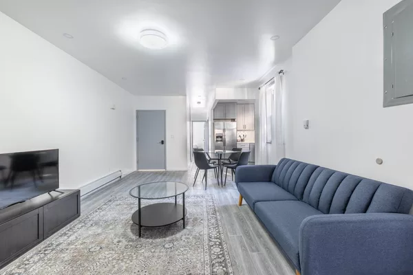 Coliving in Ditmas / Steinway - Queens, New York