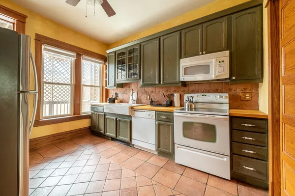 Coliving in Boystown - North Side, Chicago