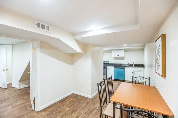 Coliving in Fairlawn - SE DC, Washington DC