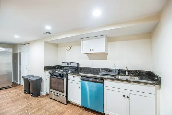 Coliving in Fairlawn - SE DC, Washington DC