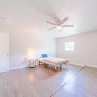 Coliving in Greater Hobby Area - Se Houston, Houston