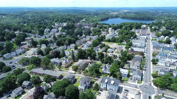 Coliving in Worcester - Metro Area, Boston