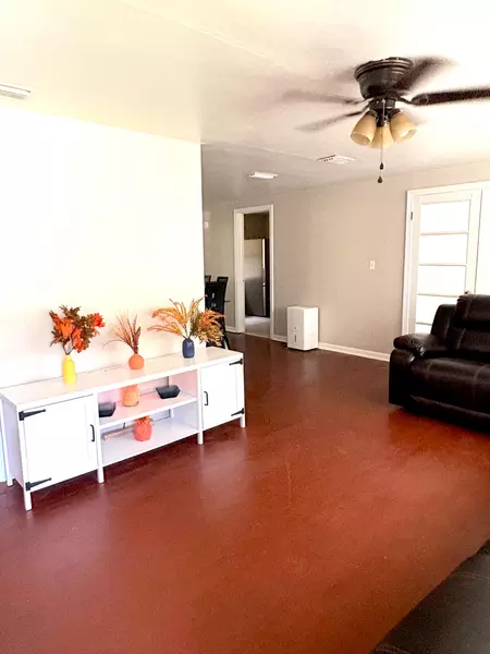 Coliving in Lackawanna - Westside, Jacksonville