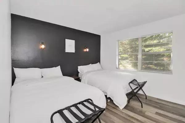 Coliving in Lealman - Clearwater-St. Petersburg, Tampa