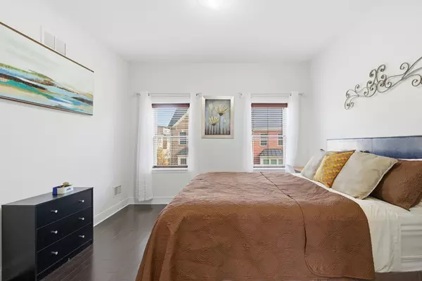 Coliving in Fells Point - Baltimore Metro Area, Washington DC