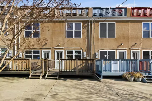 Coliving in Fells Point - Baltimore Metro Area, Washington DC