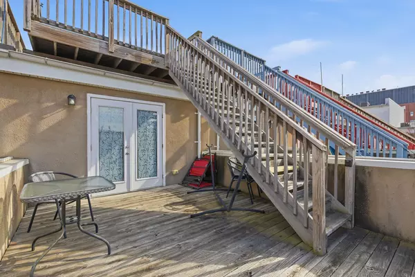 Coliving in Fells Point - Baltimore Metro Area, Washington DC