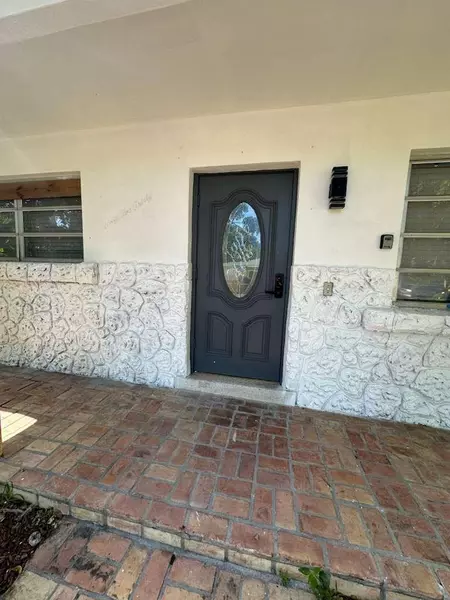 Coliving in Dania Beach - Broward County, Miami