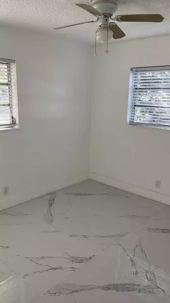 Coliving in Dania Beach - Broward County, Miami