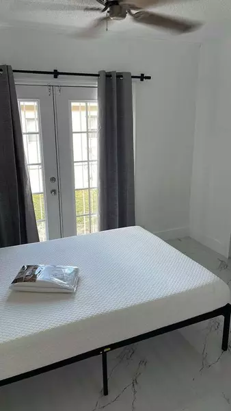 Coliving in Dania Beach - Broward County, Miami