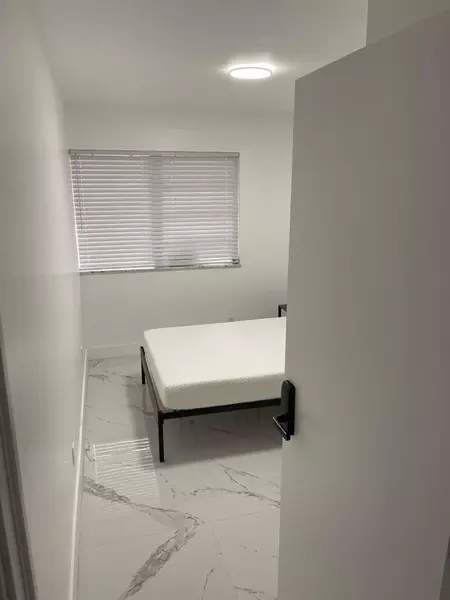 Coliving in Dania Beach - Broward County, Miami