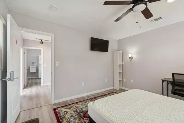 Coliving in Downtown St. Petersburg - Clearwater-St. Petersburg, Tampa