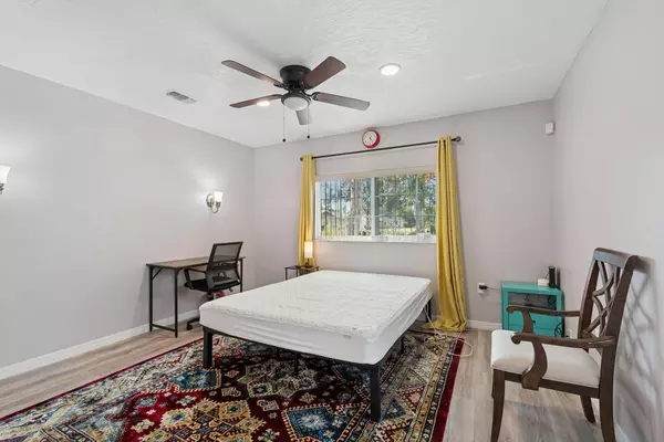 Coliving in Downtown St. Petersburg - Clearwater-St. Petersburg, Tampa