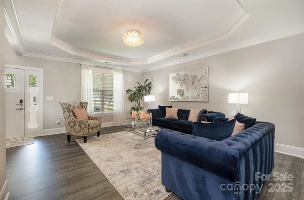 Coliving in College Downs - North Charlotte, Charlotte