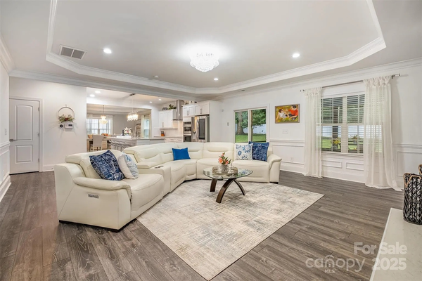 Coliving in College Downs - North Charlotte, Charlotte