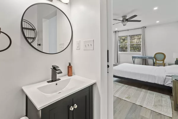 Coliving in Lower Central Ne - NE DC, Washington DC