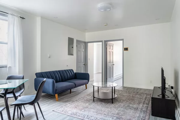 Coliving in Ditmas / Steinway - Queens, New York