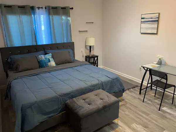 Coliving in Sulphur Springs - North Tampa, Tampa