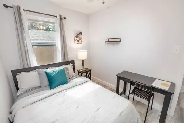 Coliving in Sulphur Springs - North Tampa, Tampa