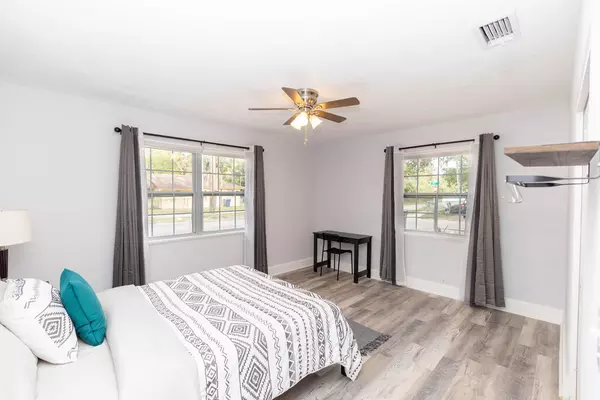 Coliving in Sulphur Springs - North Tampa, Tampa
