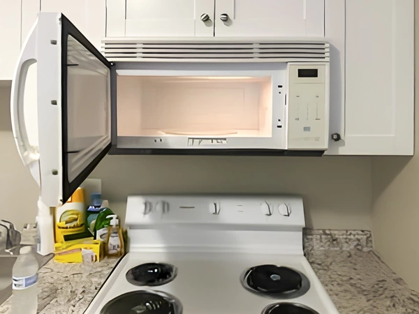 Coliving in Sulphur Springs - North Tampa, Tampa