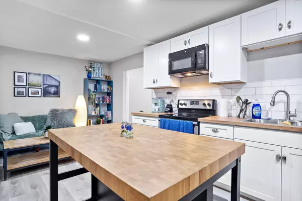 Coliving in College Park JAX - Northside, Jacksonville