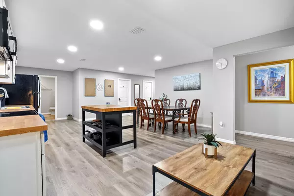 Coliving in College Park JAX - Northside, Jacksonville