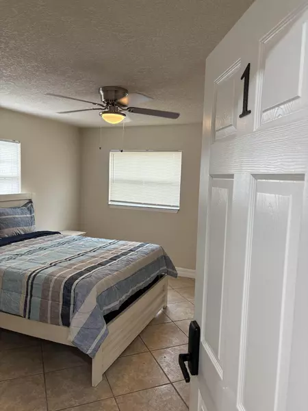 Coliving in Melbourne - Outer Orlando, Orlando