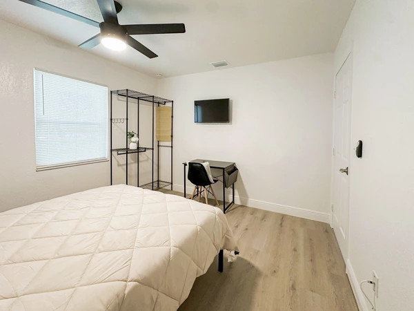 Coliving in Forest Hills Tampa - North Tampa, Tampa