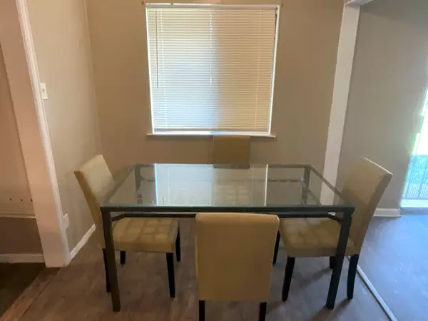 Coliving in Hutchins - Se Dallas, Dallas