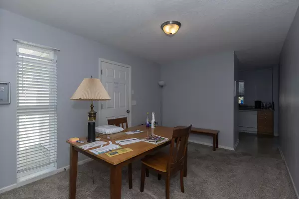 Coliving in Red Bridge - KCMO, Kansas City