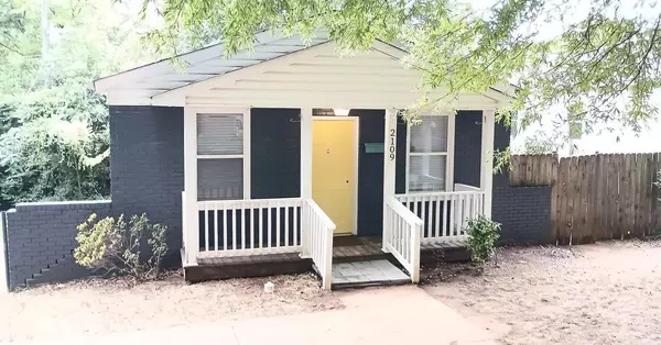 Coliving in Greenville - Central Charlotte, Charlotte