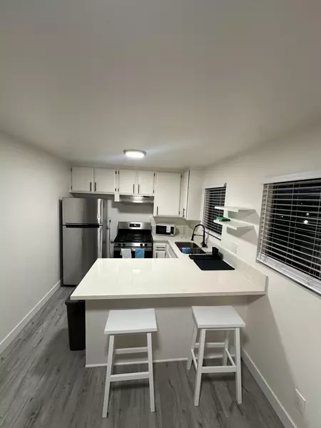 Coliving in Long Beach - The Harbor, Los Angeles