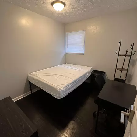 Coliving in Near Northwest / Riverside - Central Indy, Indianapolis