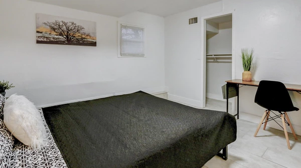 Coliving in Kenwood - Clearwater-St. Petersburg, Tampa