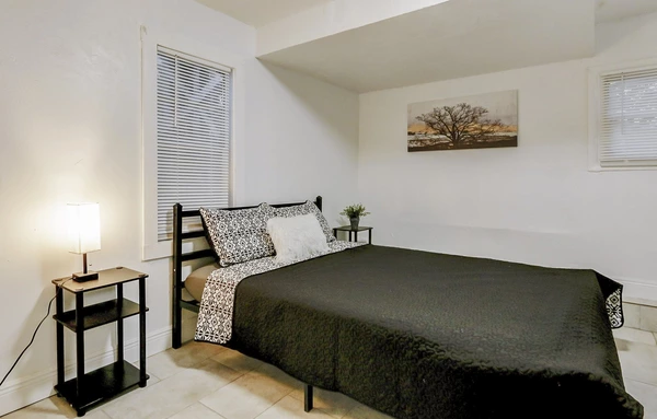 Coliving in Kenwood - Clearwater-St. Petersburg, Tampa