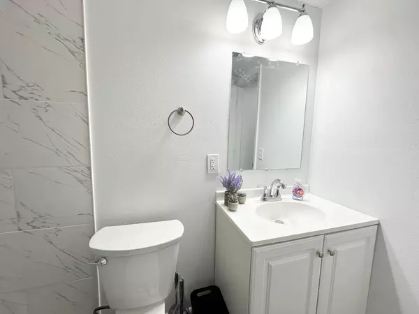 Coliving in University - North Tampa, Tampa