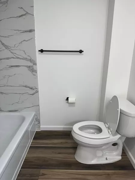 Coliving in Woodland Park - East Columbus, Columbus