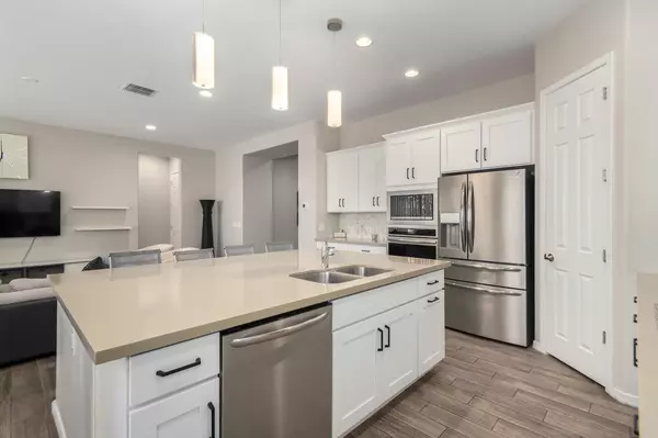 Coliving in Queen Creek - SE Valley, Phoenix