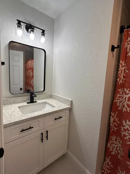 Coliving in Avalon Park - East Orlando, Orlando