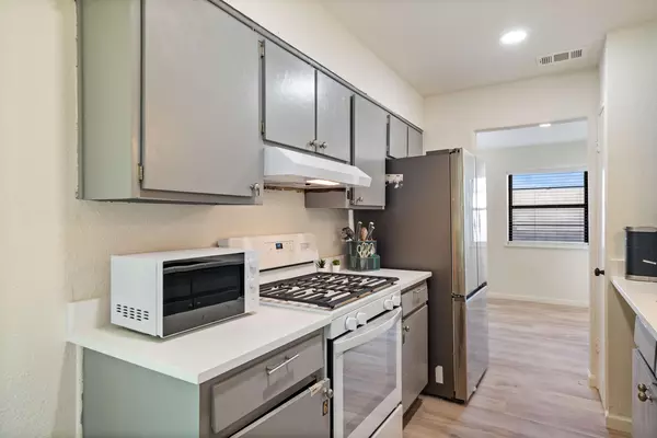 Coliving in University Hills - East Austin, Austin